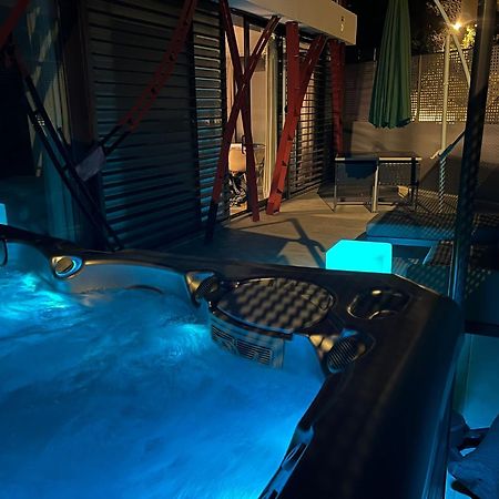 Nogalera Quintessence Apartment With Private Parking By Namaste Elite ตอร์เรโมลิโนส ภายนอก รูปภาพ