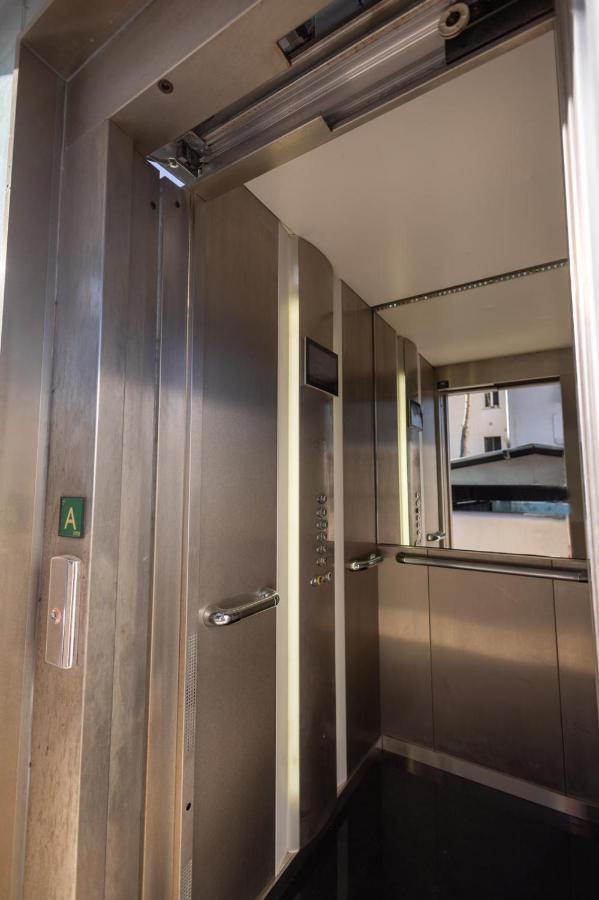 Nogalera Quintessence Apartment With Private Parking By Namaste Elite ตอร์เรโมลิโนส ภายนอก รูปภาพ