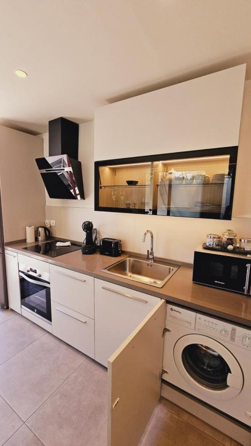 Nogalera Quintessence Apartment With Private Parking By Namaste Elite ตอร์เรโมลิโนส ภายนอก รูปภาพ