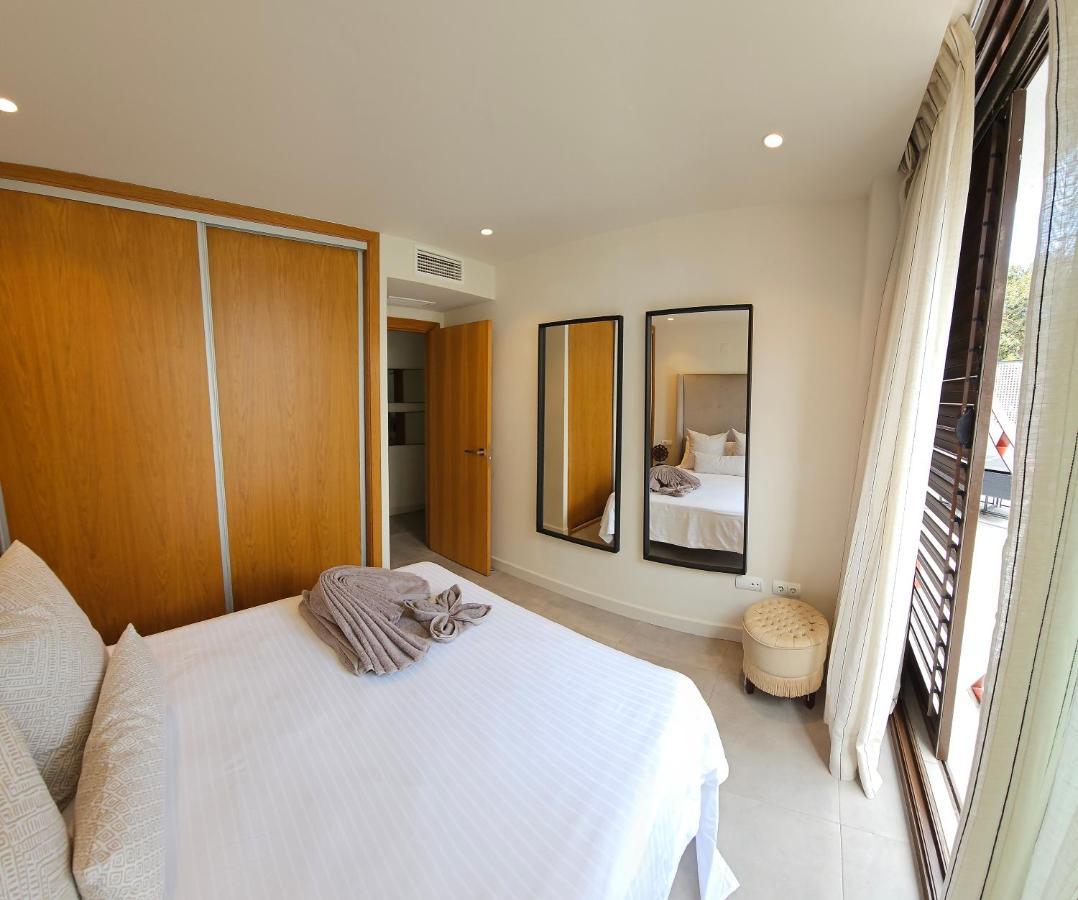 Nogalera Quintessence Apartment With Private Parking By Namaste Elite ตอร์เรโมลิโนส ภายนอก รูปภาพ