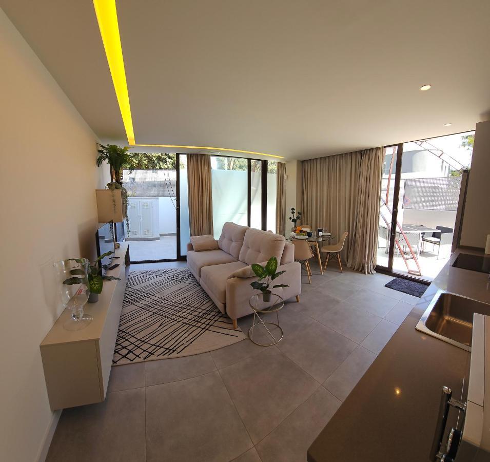 Nogalera Quintessence Apartment With Private Parking By Namaste Elite ตอร์เรโมลิโนส ภายนอก รูปภาพ